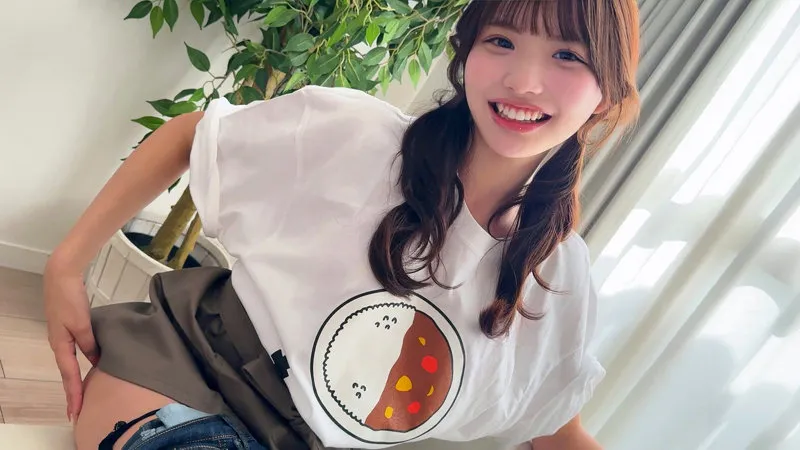 smjs273｜佐藤愛瑠｜特別な時間！巨乳とギャルの共演  動画 セクシーショット-2